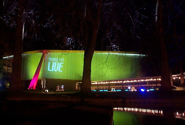 Large scale projection to building exterior